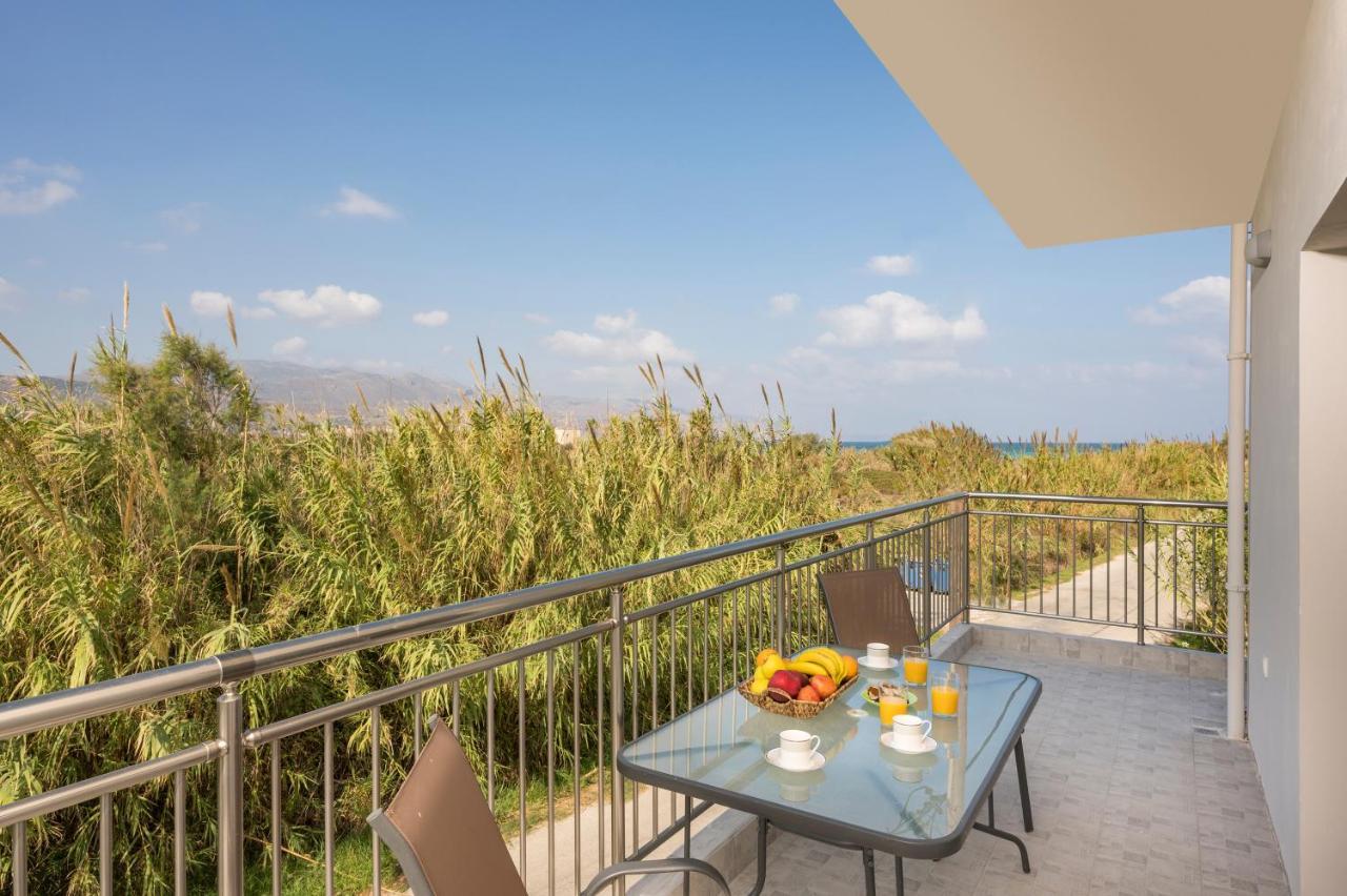 Sea Breeze Apartments Kolimvárion Eksteriør billede
