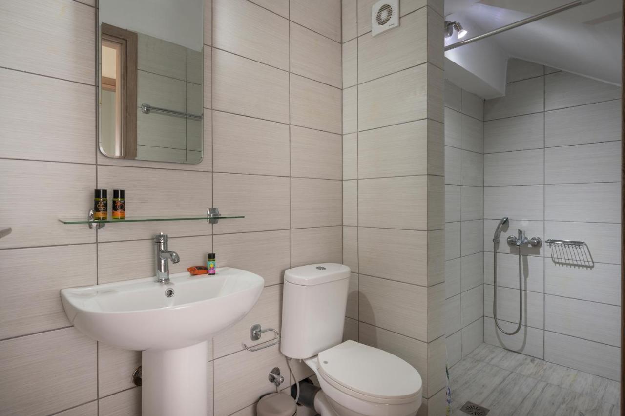 Sea Breeze Apartments Kolimvárion Eksteriør billede
